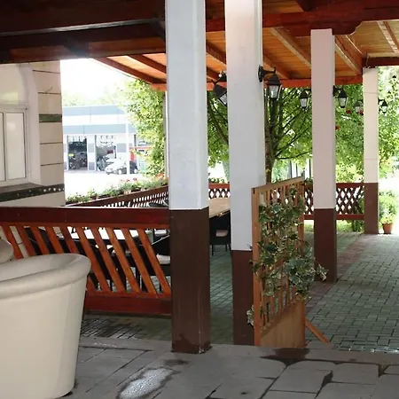 Guest house Jabuka 3*